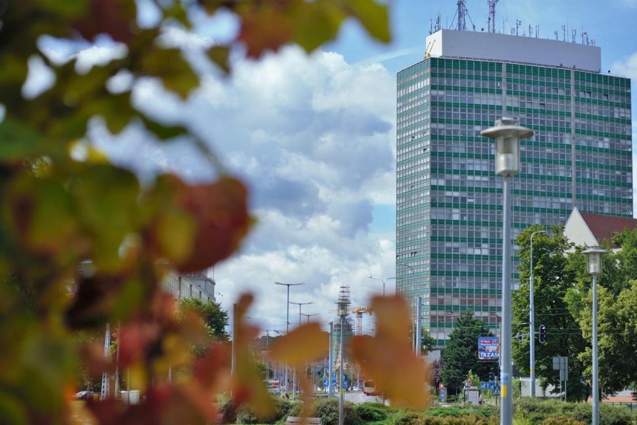 Friendly Place Doki Gdansk Bagian luar foto